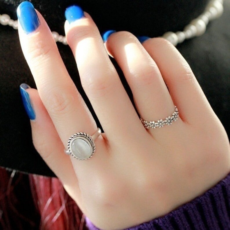 Silver Daisy Ring Daisy chain ring