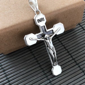 Christian Crucifix Jesus cross pendant solid 925 sterling silver mens