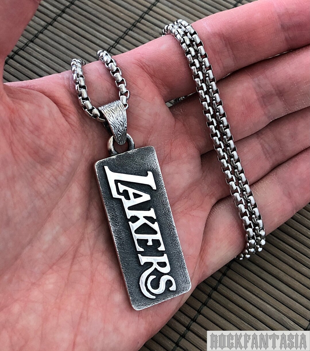 Lakers necklace shop