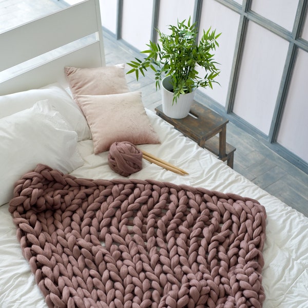 Cozy Mother's Day Gift - Chunky Throw Blanket - Best Handmade Gift For Mom