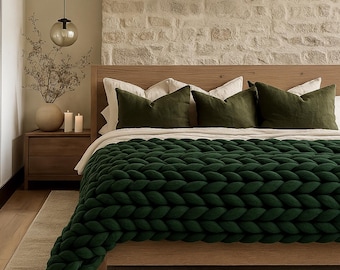 Green Chunky Knit Merino Wool Blanket | Braided Bed Throw