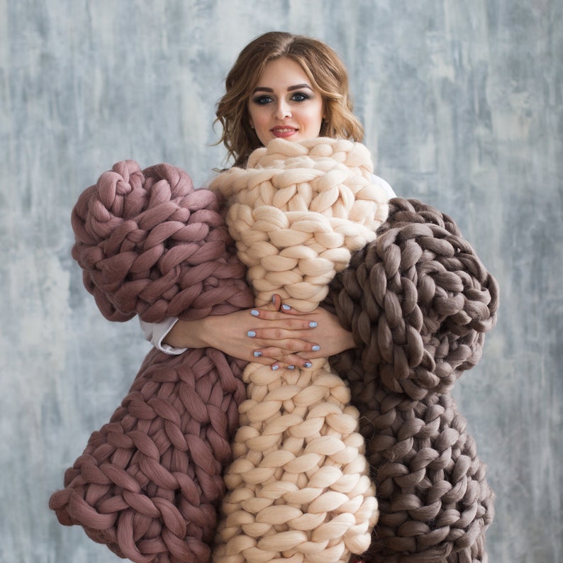 Chunky blanket. Merino wool bulky throw. Jumbo knit braid throw blanket image 2