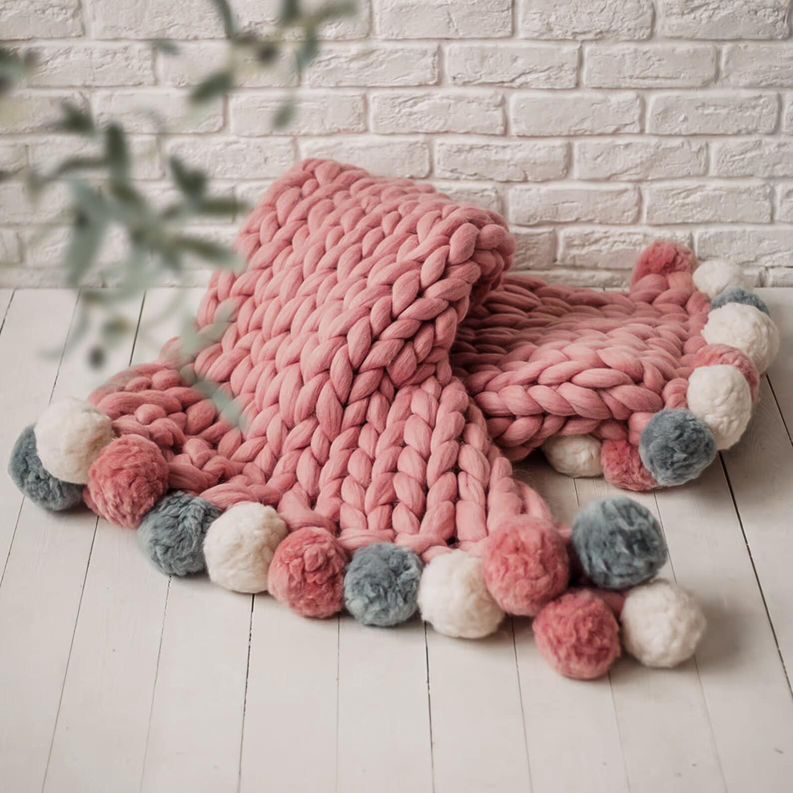 Pom Pom Chunky Throw Blanket. Pink Merino Jumbo Blanket. Birthday Gift
