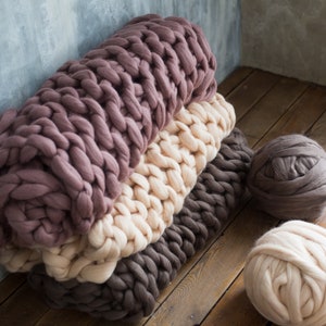 Chunky Merino Wool Blanket. Arm Knit Bulky Throw Scandi Home Decor Trendy Gift image 7