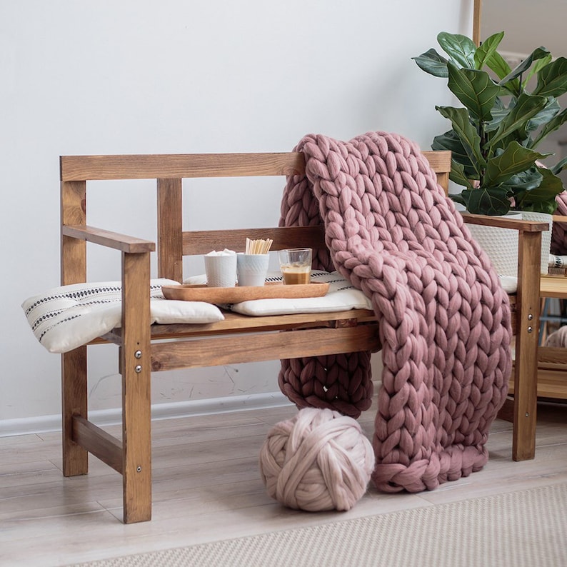 Chunky Merino Wool Blanket. Arm Knit Bulky Throw Scandi Home Decor Trendy Gift image 2