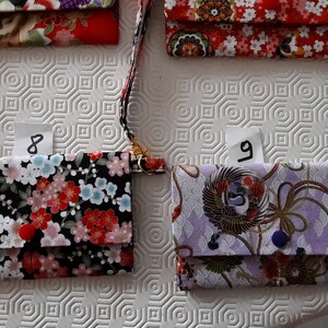 porte cartes et petits documents tissu Japonais avec dorures image 7