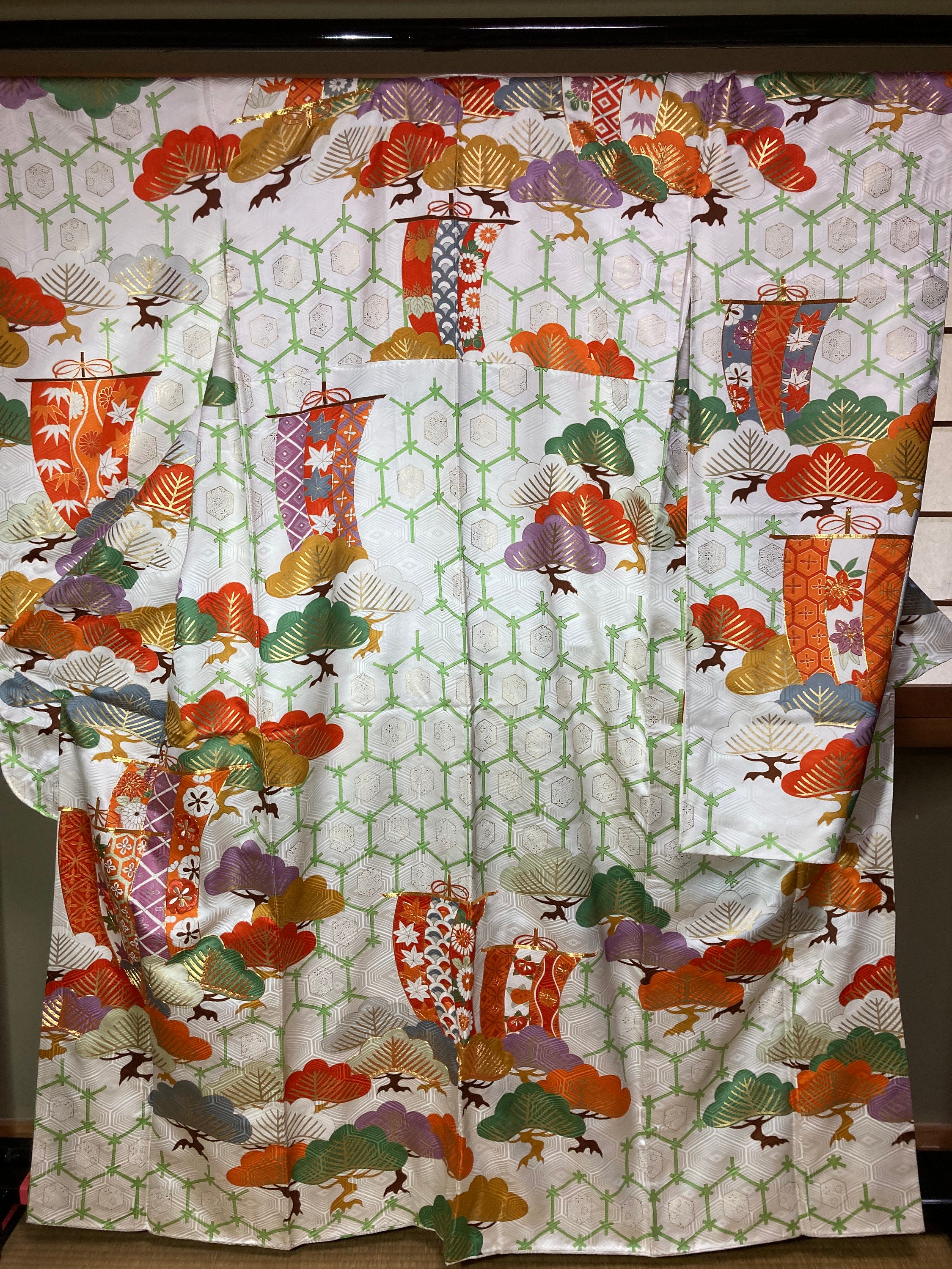 日本のモダンなシルク振袖 - Etsy 日本のモダンなシルク振袖 - Etsy