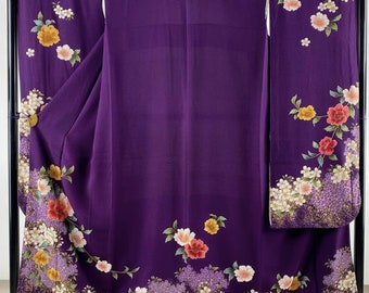Japanese silk Furisode from Nishijin