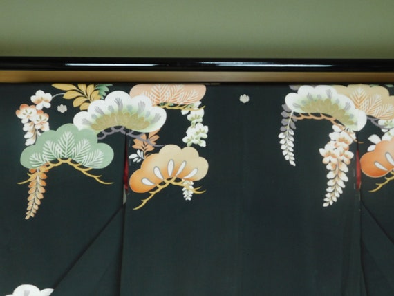 Japanese antique silk Kimono - image 9