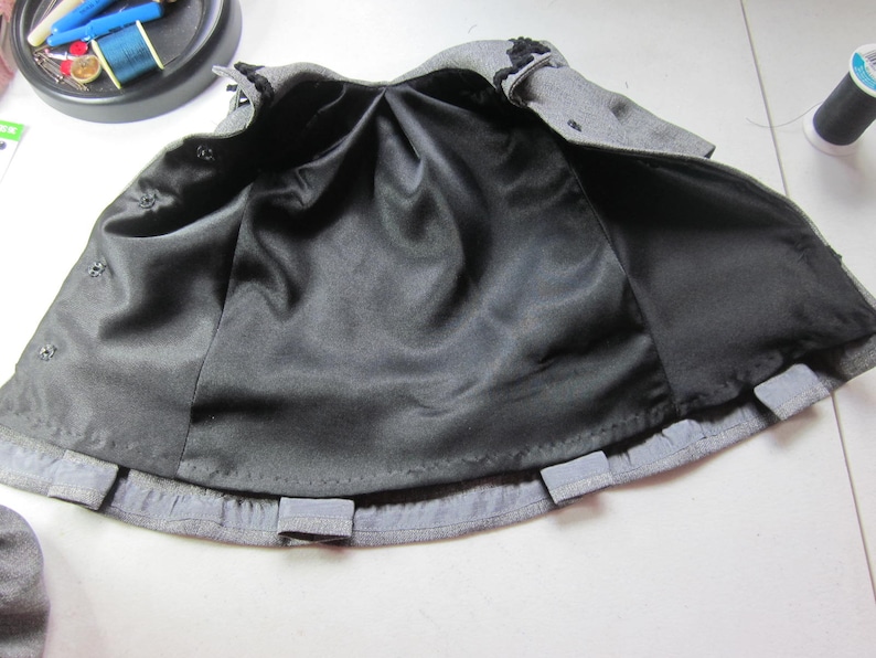 Vintage Czek Glass Buttons Early 20th Century Dolls 18 Edwardian Era Doll Coat /& Hat Grey With Black Satin Lining Rebecca AG Samantha