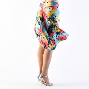 LAST *** TROILO Elegant Swinging Flow Tango Skirt in summer floral print