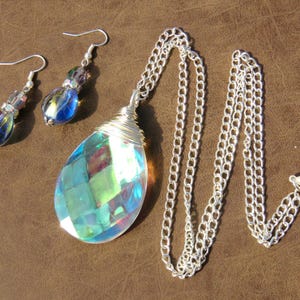 Vintage Aurora Borealis Crystal Prism Necklace // Rare Iridescent Chandelier Prism Jewelry Set // Aurora Borealis Dangle Earrings