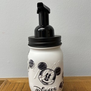 Mickey Mouse Soap Dispenser, Soap Dispenser, Mickey Mouse, Mickey