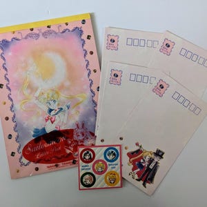 Bloco de cartas e envelopes de Sailor Moon ilustrados por Naoko Takeuchi, novembro de 1992 Nakayosi Furoku