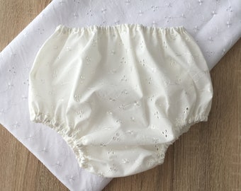 Pretty Cream Broderie Anglaise Over Nappy Knickers, Bloomers, Daiper Cover, Nappy Cover, Traditional, 3-6 Months, 6-12 Months