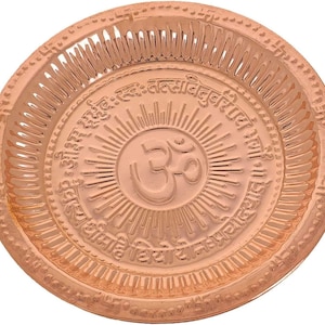 Metal de cobre Pooja Thali Om e Gayatri Mantra gravado