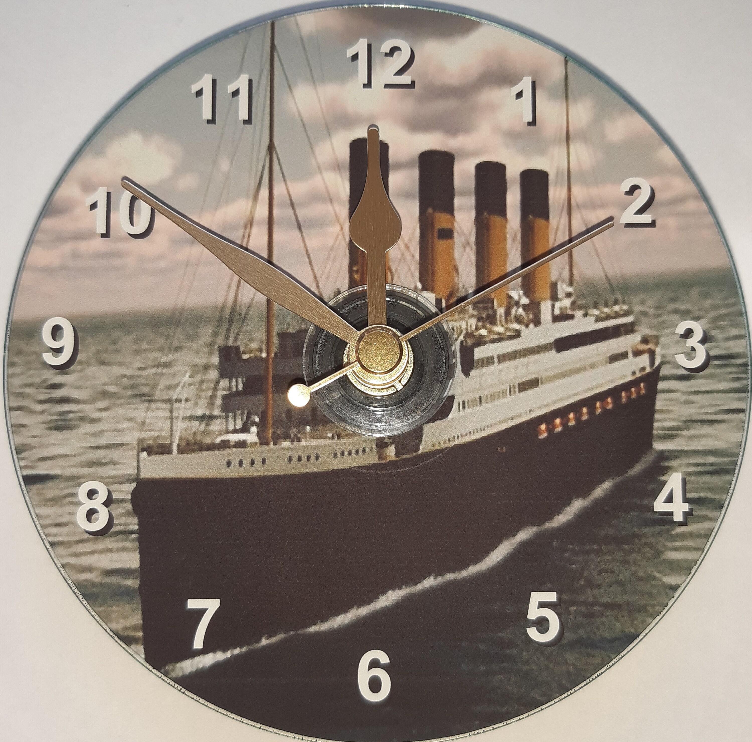 RMS Titanic clock printed directly on a 12cm disc with non Etsy