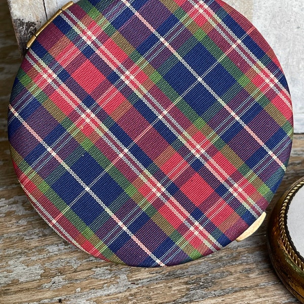 Vintage LINN BREN COMPACT face powder plaid fabric cover with original duster