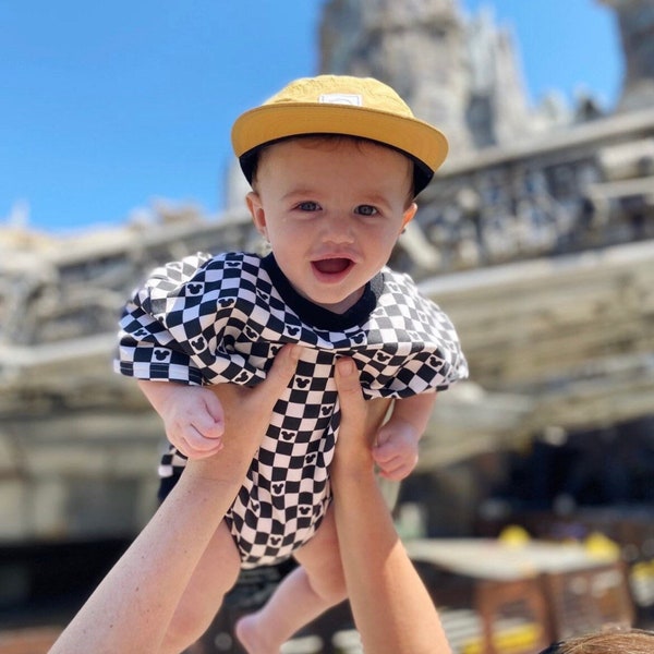 Checkered Mouse Romper, Disneyland Outfit, Mickey Mouse, Disney Baby Outfit, Mickey Mouse Romper, Toddler Romper, Bubble Romper, Onesie