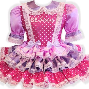 Sukienka Della Custom Fit w różowe, lawendowe, satynowe kropki dla dorosłych Sissy firmy Leanne's