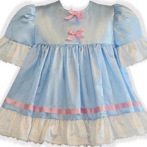 Dopasowana niebieska satynowa różowa kokardka dla dorosłych Sissy Babydoll Nightgown marki Leanne's
