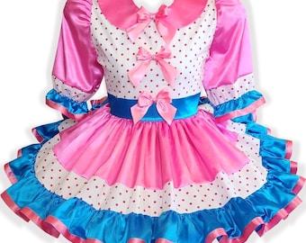 Robe de poule mouillée adulte Sarina en satin rose bleu à pois, coupe personnalisée par Leanne's
