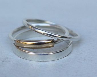 Anillos de oro y plata (3). Conjunto apilable de metales mixtos: oro de 14k y plata de ley. Anillos para el pulgar. Joyería minimalista moderna.