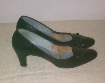 Ladies Vintage Black Pumps