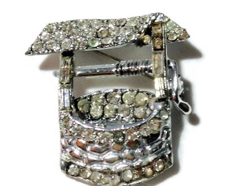 Fabulous Vintage Rhinestone Wishing Well Pin
