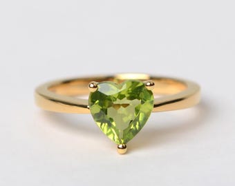 natural peridot ring solitaire promise ring heart cut green gemstone August birthstone sterling silver ring with yellow gold plating