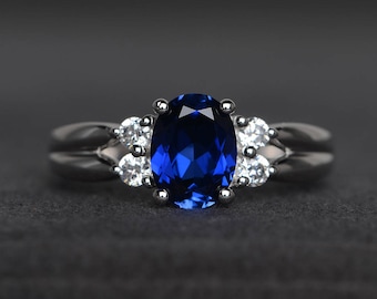 Classy Oblique Double-Band 1.25 cts Sapphire Ring Sterling Silver 