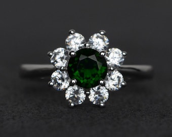 natural chrome diopside ring round cut diopside green gemstone rings engagement ring