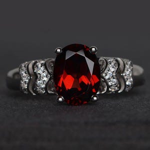 natural garnet ring promise ring oval cut red gemstone January birthstone sterling silver ring