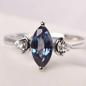 unique alexandrite ring marquise cut 1.26 carat wedding ring unique moon ring
