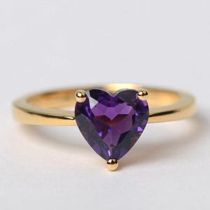 天然アメジストリング 2月の誕生石 ハートカット 宝石 スターリングシルバー イエローゴールドメッキ