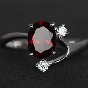 oval garnet ring red garnet engagement ring wedding ring gemstone ring garnet sterling silver January birthstone three stone ring