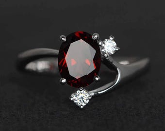oval garnet ring red garnet engagement ring wedding ring gemstone ring garnet sterling silver January birthstone three stone ring