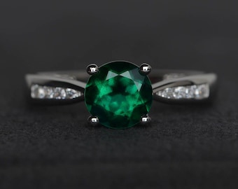 emerald engagement ring round cut gemstone ring sterling silver wedding ring May birthstone