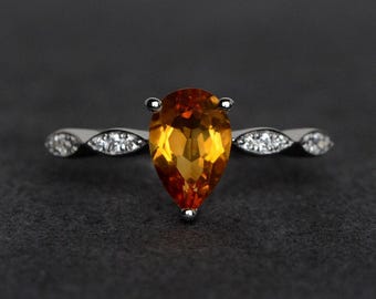 Anillo de citrino, anillo de citrino amarillo, anillo con piedra natal de noviembre, anillo de plata con corte de pera