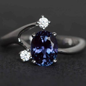 alexandrite ring oval cut color engagement ring promise ring sterling silver alexandrite engagement ring three stone ring