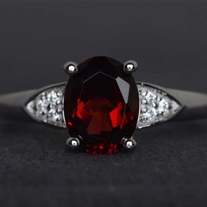 garnet ring oval cut engagement ring red gemstone ring sterling silver February birthstone ring