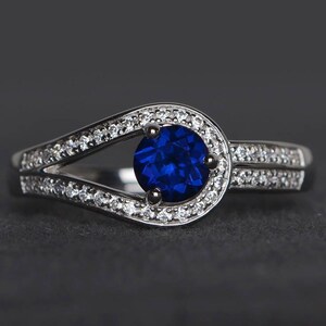 wedding ring blue sapphire ring round cut blue gemstone sterling silver ring September birthstone