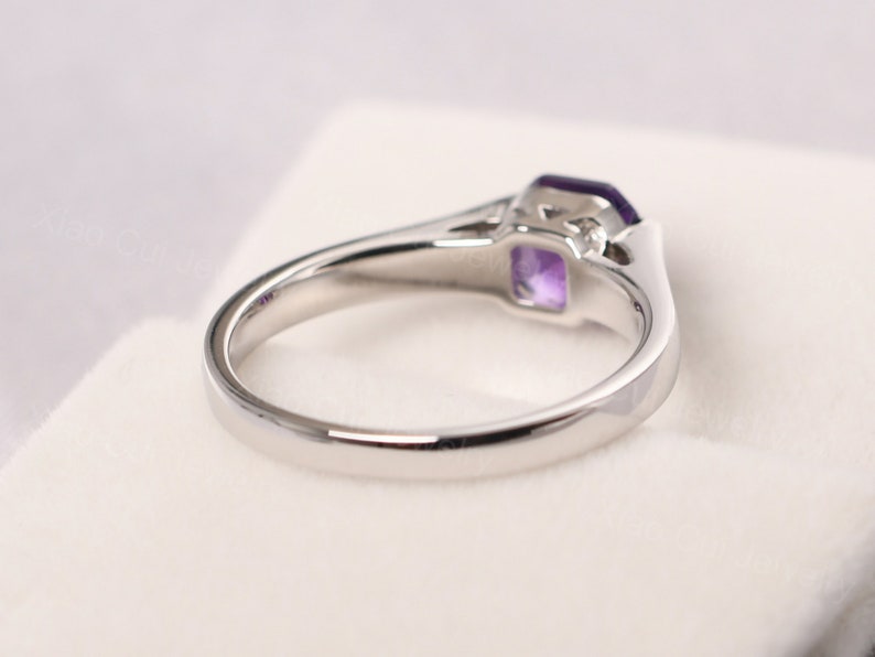 solitaire amethyst ring sterling silver solitaire statement ring February birthstone ring image 3