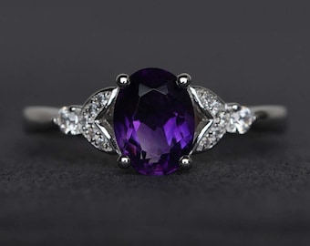 amethyst ring purple ring oval engagement ring gemstone ring sterling silver ring February birthstone ring anniversary ring