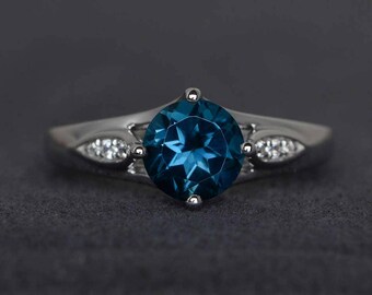 London blue topaz ring round cut engagement ring blue gemstone ring sterling silver ring
