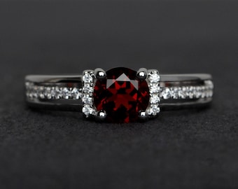 red garnet ring natural garnet engagement ring wedding rings silver round cut garnet gemstone rings January birthstone ring