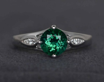 emerald engagement ring round cut gemstone ring green emerald rings sterling silver ring