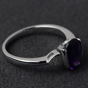 silver amethyst ring oval cut bezel setting wedding engagement rings purple gemstone rings February birthstone image 2