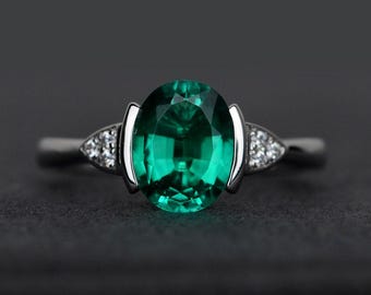 oval emerald ring silver green gemstone ring anniversary gift engagement ring bezel setting
