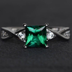 Anillo de esmeralda de corte princesa, anillo de esmeralda verde, anillo de plata esterlina, anillo de compromiso con esmeralda, anillo de promesa, anillo con piedras preciosas, piedra de nacimiento de mayo.